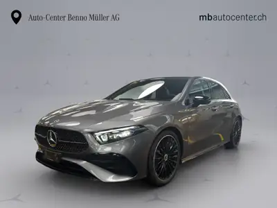 Mercedes-Benz A 250 AMG Line — Berline compacte hybride, moins de 20 km — Seitenansicht