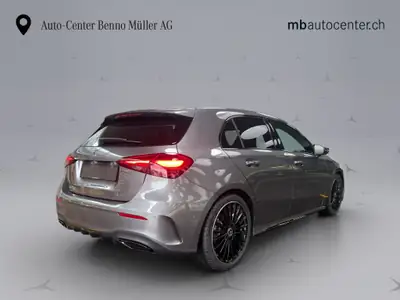 Mercedes-Benz A 250 AMG Line — Berline compacte hybride, moins de 20 km — Detail
