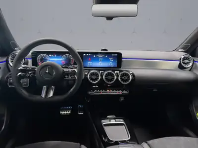 Mercedes-Benz A 250 AMG Line — Berline compacte hybride, moins de 20 km — Miniatur 13
