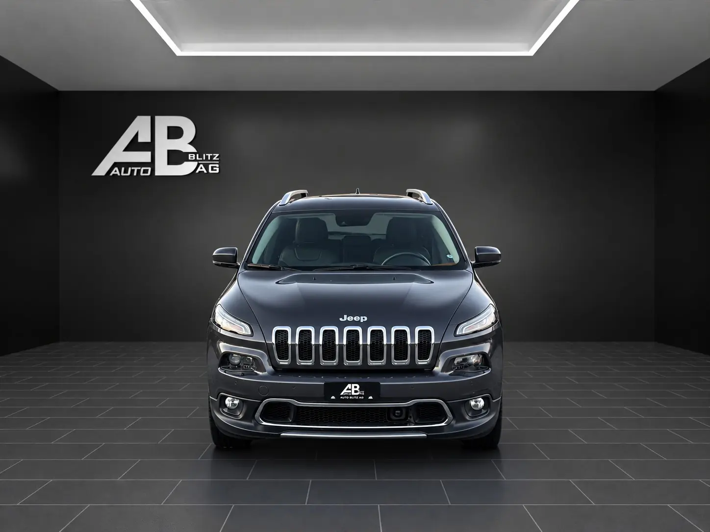 Jeep Cherokee 3.2 Limited AWD — SUV robuste, 272 PS, sans accident