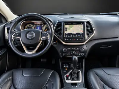 Jeep Cherokee 3.2 Limited AWD — SUV robuste, 272 PS, sans accident — Miniature 11