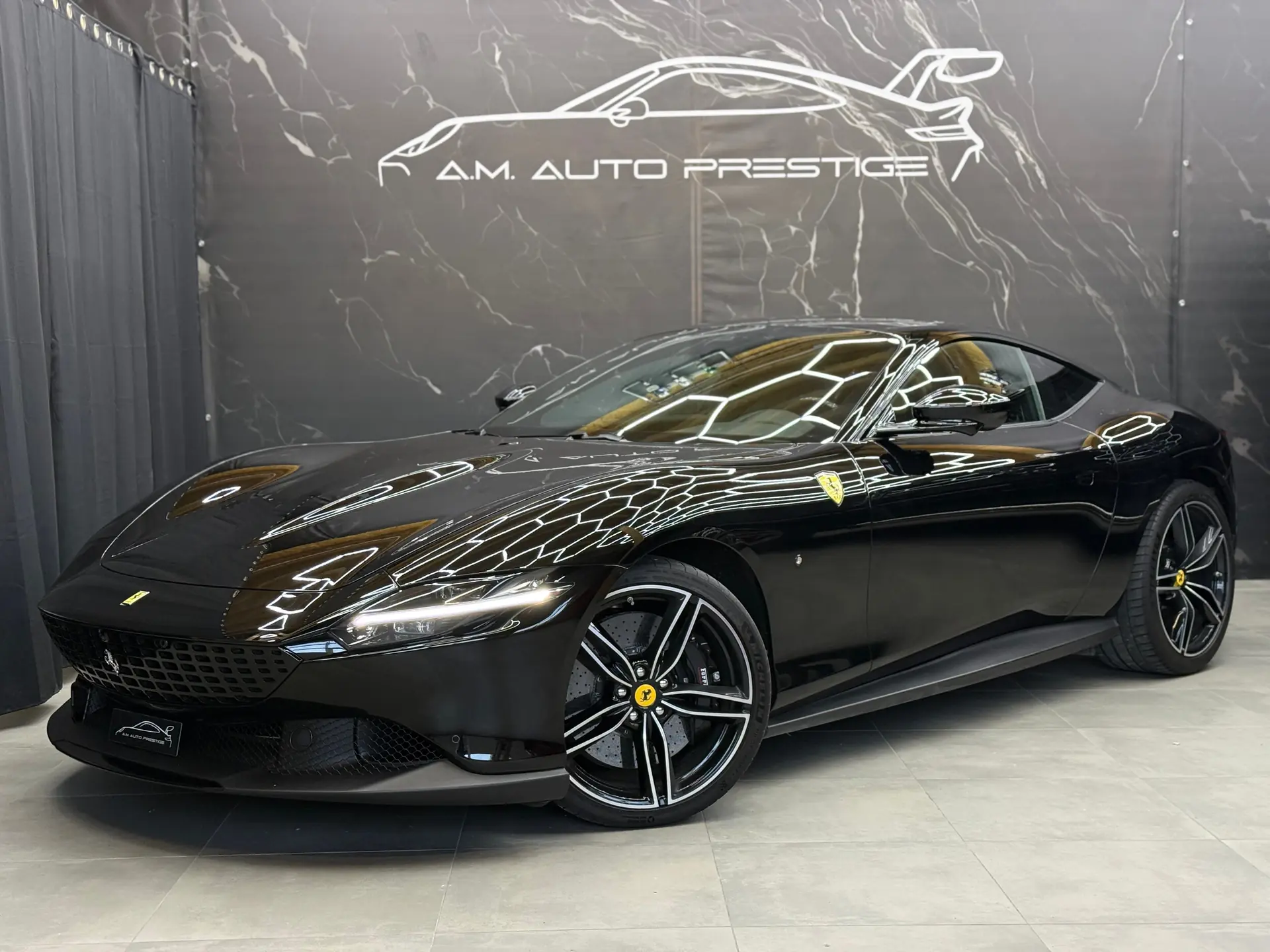 Ferrari Roma 3.9 V8 T — Le coupé sport italien à faible kilométrage