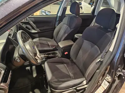 Subaru Forester 2.0i — SUV fiable essence, première main, révision complète et AHK neuve — Miniatura 28