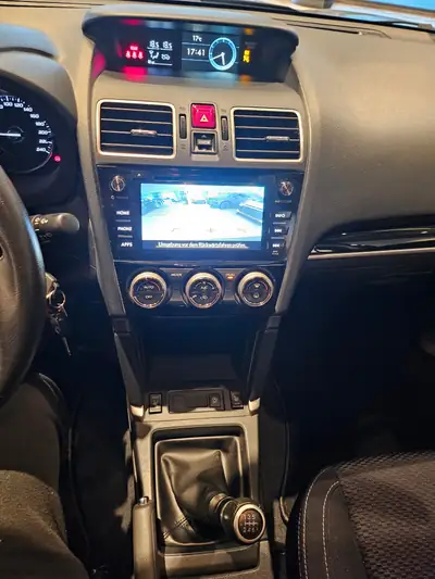 Subaru Forester 2.0i — SUV fiable essence, première main, révision complète et AHK neuve — Miniatura 31