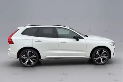 Volvo XC60 2.0 B4 MH Ultimate Dark AWD — SUV hybride diesel, traction intégrale et service premium inclus — Miniatur 7