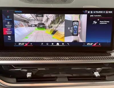 BMW X7 xDrive 48V M60i — SUV 7 places premium, 530 ch et technologie hybride — detail