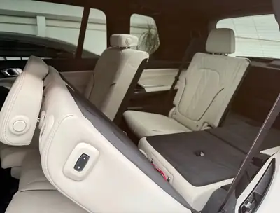 BMW X7 xDrive 48V M60i — SUV 7 places premium, 530 ch et technologie hybride — Thumbnail 11