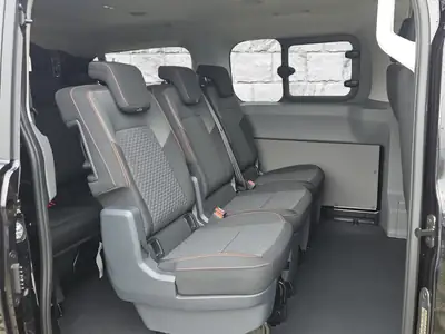 VW Caravelle BEV Pan Americana 2026 — Van électrique 7 places, 218 ch, très faible kilométrage — Miniature 10