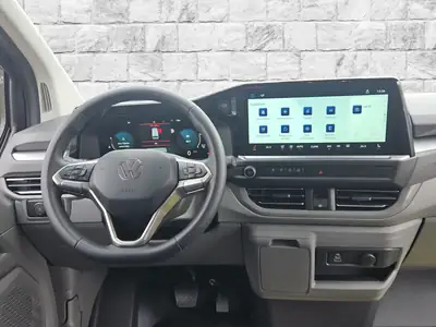 VW Caravelle BEV Pan Americana 2026 — Van électrique 7 places, 218 ch, très faible kilométrage — Miniature 13