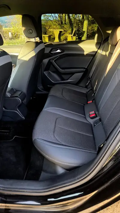Audi A1 Sportback 30 TFSI S line — Citadine dynamique, boîte auto, sans sinistre — cruscotto