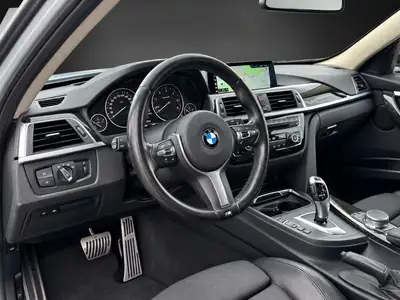 BMW 330d xDrive Touring — Break diesel 258 PS, transmission automatique, état impeccable — Thumbnail 8