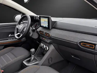Dacia Sandero Stepway TCe 90 — Compacte polyvalente, essence économe et fiable — Thumbnail 10
