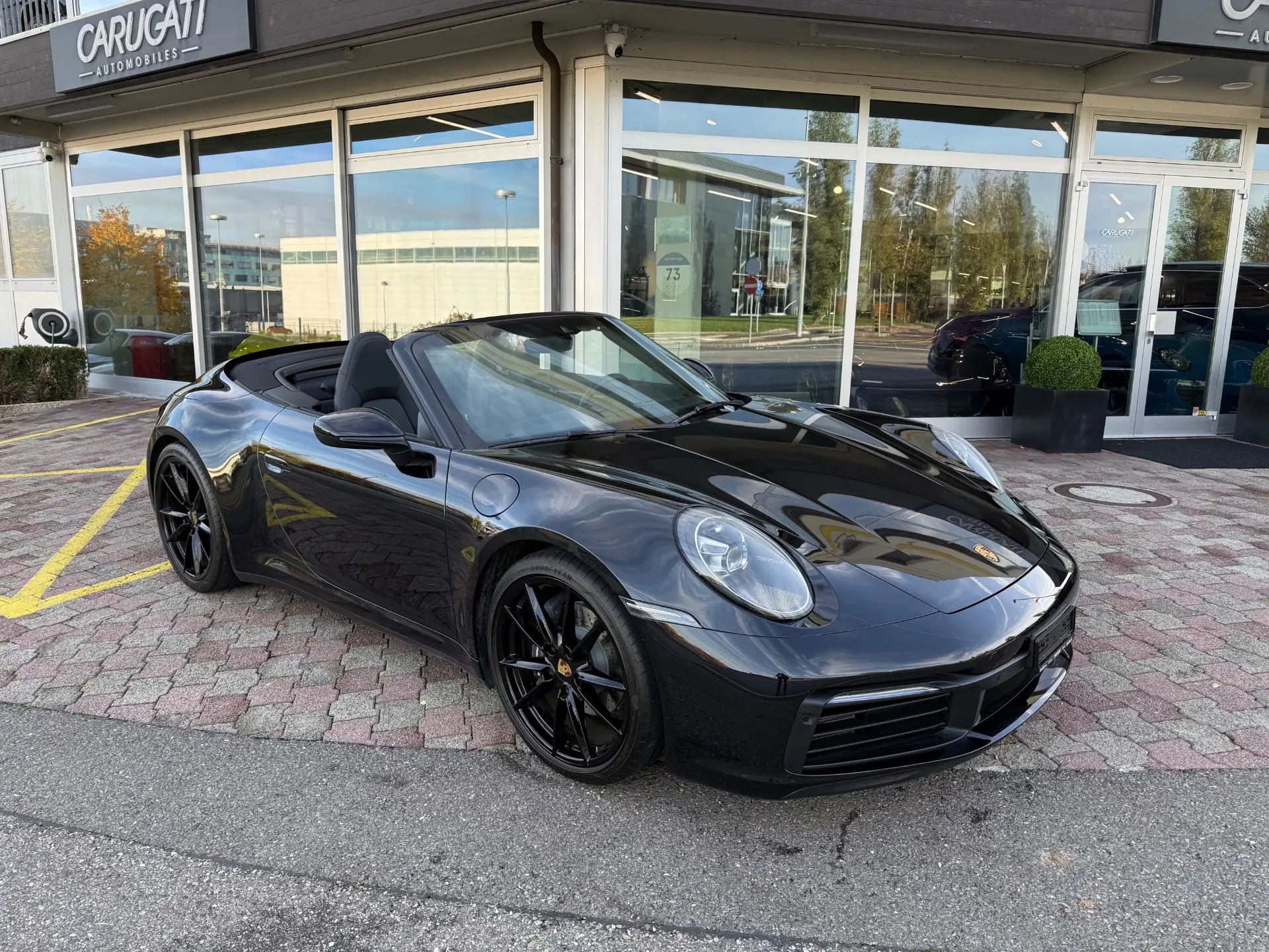 Porsche 911 Carrera Cabriolet PDK — Roadster mythique, 11 800 km, phase 1