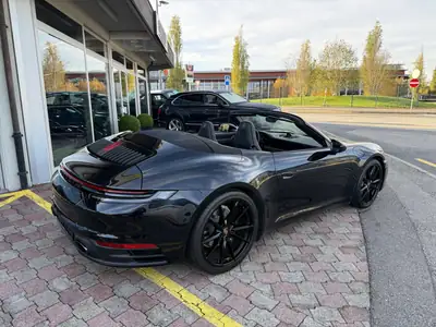Porsche 911 Carrera Cabriolet PDK — Roadster mythique, 11 800 km, phase 1 — Thumbnail 7