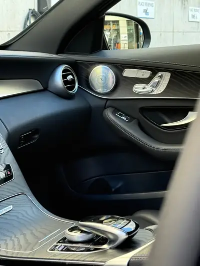 Mercedes-Benz C 220 d Swiss Star — Break diesel 4x4, équipement premium, 58 000 km — Thumbnail 9