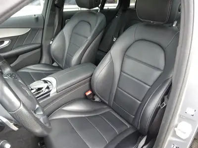Mercedes-Benz C 250 BlueTEC AMG Line 4Matic — Break diesel performant, 4x4 intégral — Miniatura 7