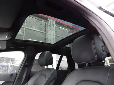 Mercedes-Benz C 250 BlueTEC AMG Line 4Matic — Break diesel performant, 4x4 intégral — Miniatura 15