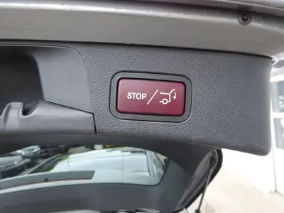 Mercedes-Benz C 250 BlueTEC AMG Line 4Matic — Break diesel performant, 4x4 intégral — Miniatura 17