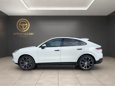 Porsche Cayenne S Coupé 2019 — SUV sportif, 440 ch, suivi Porsche complet — dashboard