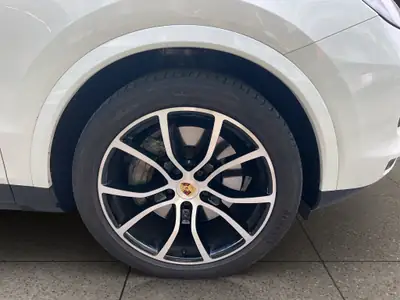 Porsche Cayenne S Coupé 2019 — SUV sportif, 440 ch, suivi Porsche complet — Thumbnail 9