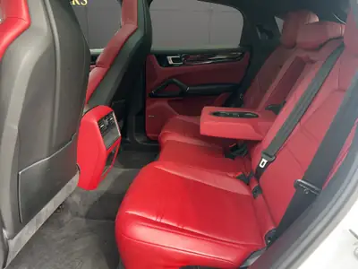 Porsche Cayenne S Coupé 2019 — SUV sportif, 440 ch, suivi Porsche complet — Thumbnail 19