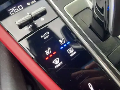 Porsche Cayenne S Coupé 2019 — SUV sportif, 440 ch, suivi Porsche complet — Thumbnail 27
