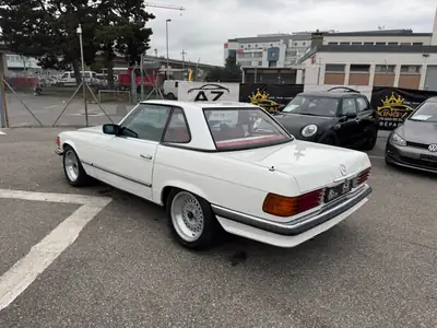 Mercedes-Benz SL 350 Cabrio 1972 — Légende des routes, édition Raritäten RR Rallye 62 — tableau de bord