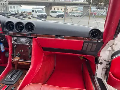 Mercedes-Benz SL 350 Cabrio 1972 — Légende des routes, édition Raritäten RR Rallye 62 — Miniature 14
