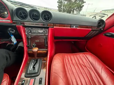 Mercedes-Benz SL 350 Cabrio 1972 — Légende des routes, édition Raritäten RR Rallye 62 — Miniature 27