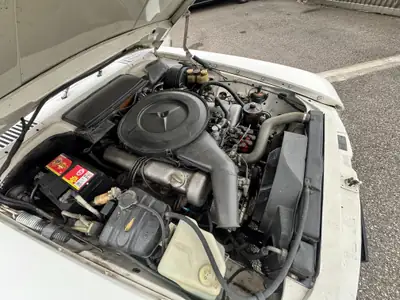 Mercedes-Benz SL 350 Cabrio 1972 — Légende des routes, édition Raritäten RR Rallye 62 — Miniature 30