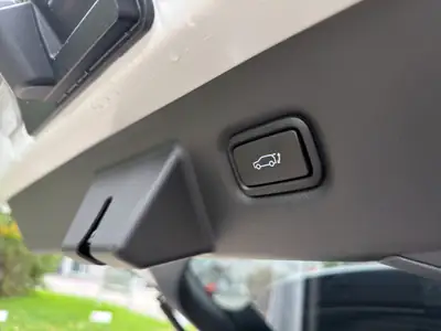 Hyundai Ioniq 5 Vertex 84kWh 4WD — SUV électrique haute performance, quasi neuf — Thumbnail 18