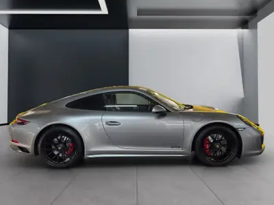 Porsche 911 Carrera GTS PDK — 450 ch, Pack Sport Chrono, état impeccable — side view