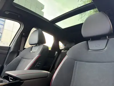 Hyundai Tucson 1.6 TGDI HEV N-Line 4WD — Hybride essence performant, à peine rodé — Thumbnail 9