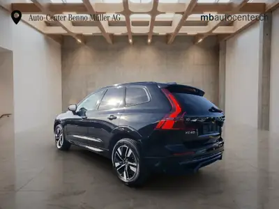 Volvo XC60 2.0 T6 TE Plus Dark eAWD — SUV hybride rechargeable, 7000 km seulement — Heckansicht