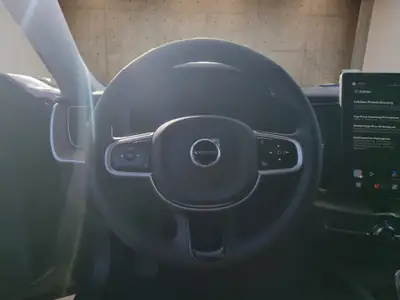 Volvo XC60 2.0 T6 TE Plus Dark eAWD — SUV hybride rechargeable, 7000 km seulement — Miniatur 12