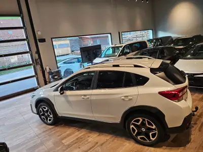 Subaru XV 2.0 Luxury AWD — SUV polyvalent avec attelage et toit panoramique — Thumbnail 16