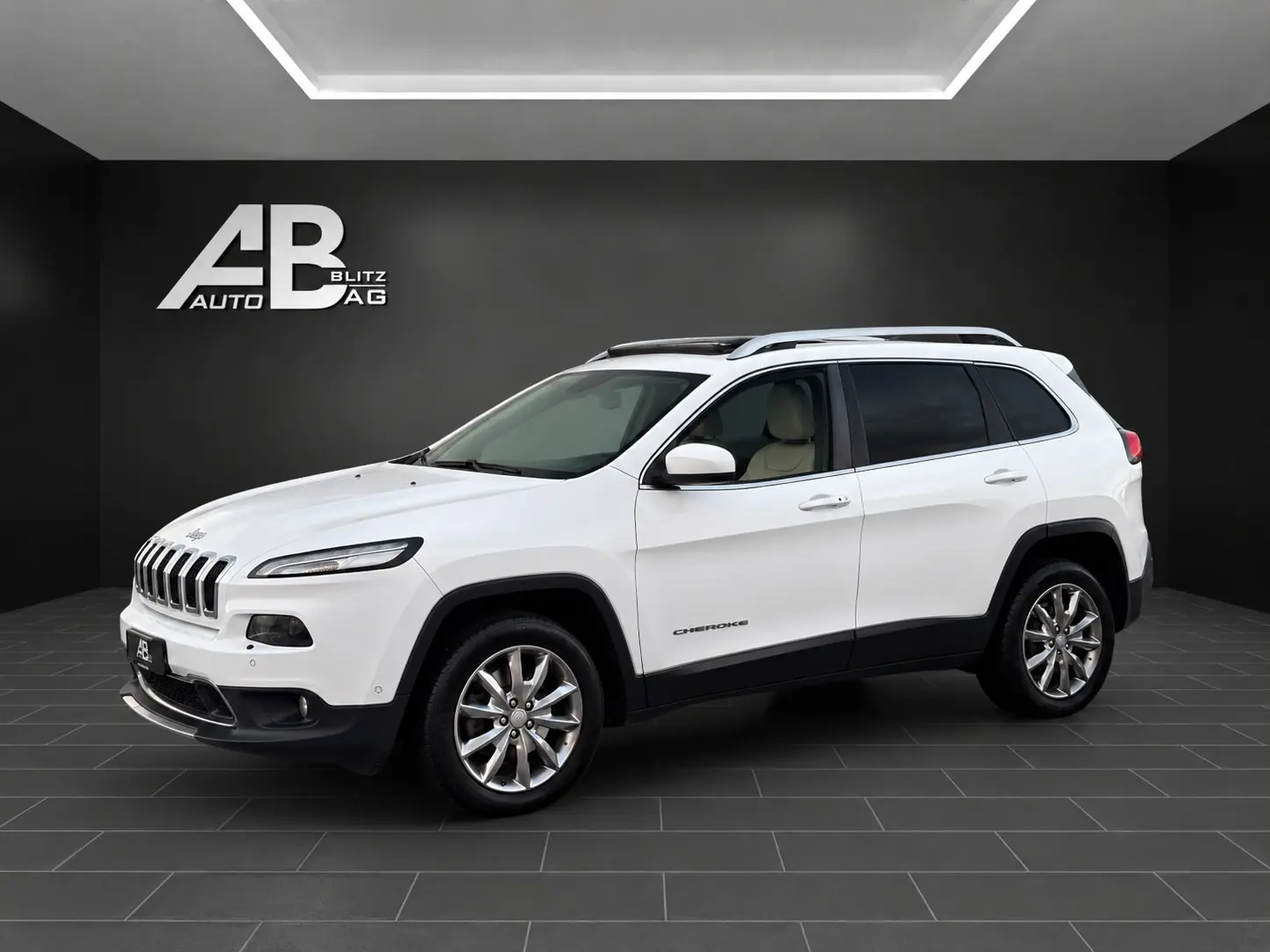 Jeep Cherokee 2015 occasion Hunzenschwil — 2
