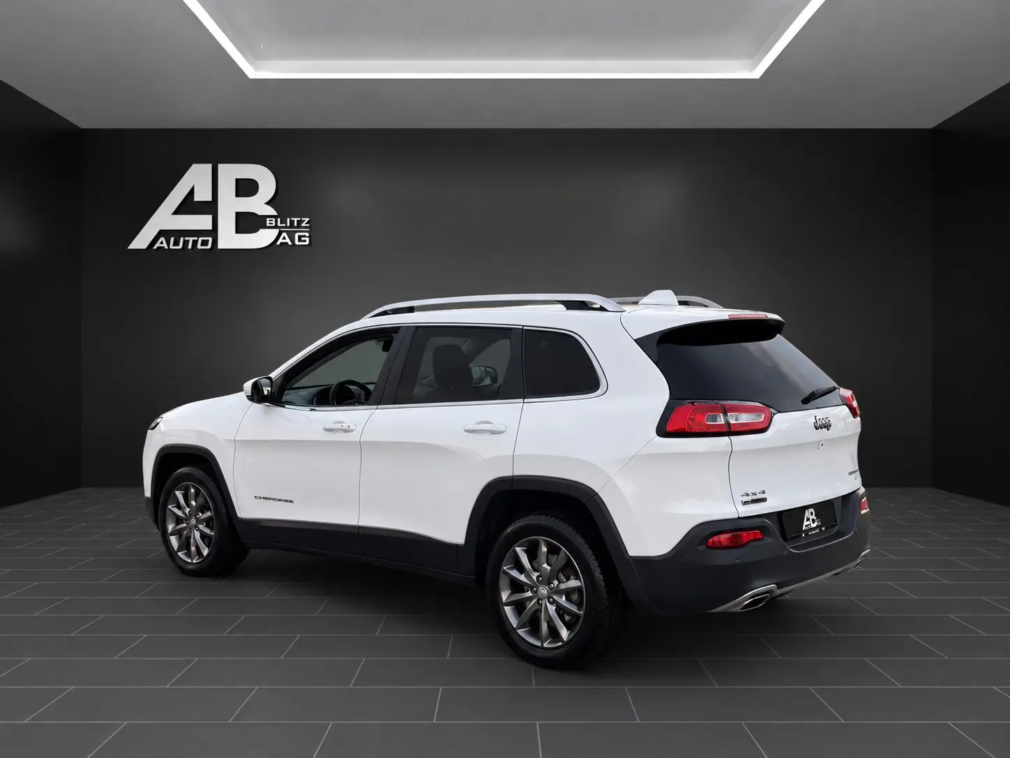 Jeep Cherokee 2015 occasion Hunzenschwil — 3