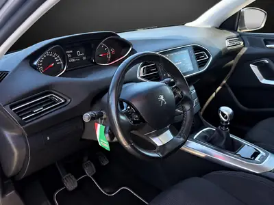 Peugeot 308 1.6 THP Allure — Berline dynamique, révision complète, 70 000 km — Thumbnail 8