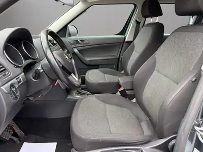 Skoda Yeti 1.2 TSI Active 4x2 — Compact robuste, sans accident, prêt pour l'inspection — Miniatura 9
