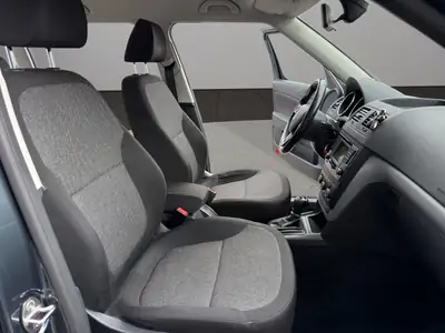 Skoda Yeti 1.2 TSI Active 4x2 — Compact robuste, sans accident, prêt pour l'inspection — Miniatura 17