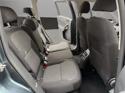 Skoda Yeti 1.2 TSI Active 4x2 — Compact robuste, sans accident, prêt pour l'inspection — Miniatura 18