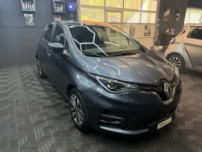 Renault ZOE Intens R135 — Citadine électrique compacte, batterie incluse et entretien récent — rear view