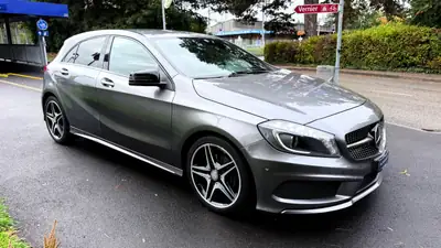 Mercedes-Benz A 200 AMG Line — Compacte sportive, 151'000 km, sans sinistre — rear view