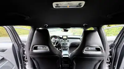 Mercedes-Benz A 200 AMG Line — Compacte sportive, 151'000 km, sans sinistre — Thumbnail 8