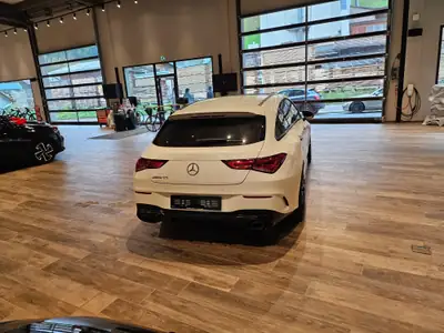 Mercedes-Benz CLA 35 AMG Shooting Brake — Sportivité 4Matic, 306 ch, équipements premium — Thumbnail 11