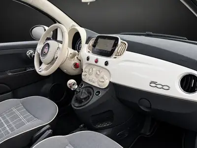 Fiat 500 0.9 TwinAir Turbo Lounge — Citadine urbaine stylée, entretien à jour — Thumbnail 11