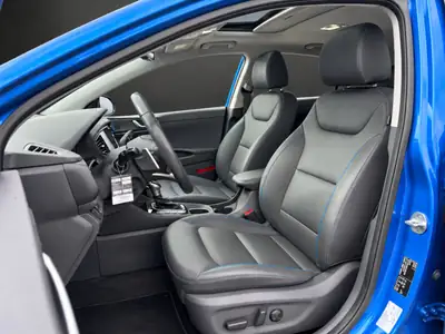 Hyundai Ioniq 1.6 GDi Plug-in Hybrid — Berline écologique, 58 000 km seulement — Thumbnail 7
