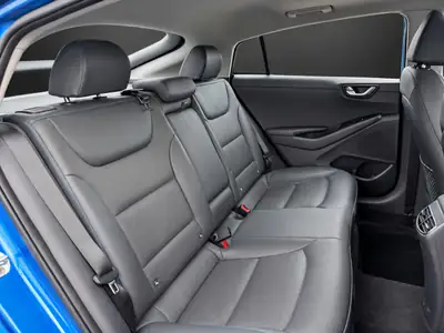 Hyundai Ioniq 1.6 GDi Plug-in Hybrid — Berline écologique, 58 000 km seulement — Thumbnail 14
