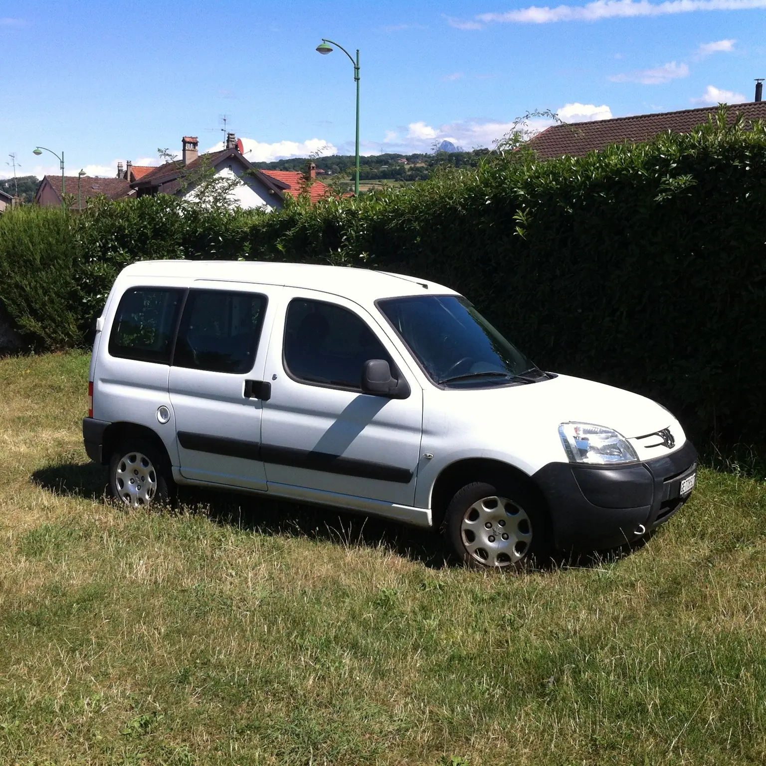 Peugeot Partner 1.4 XR — Monospace pratique, 88 000 km, sans sinistre — vue extérieure